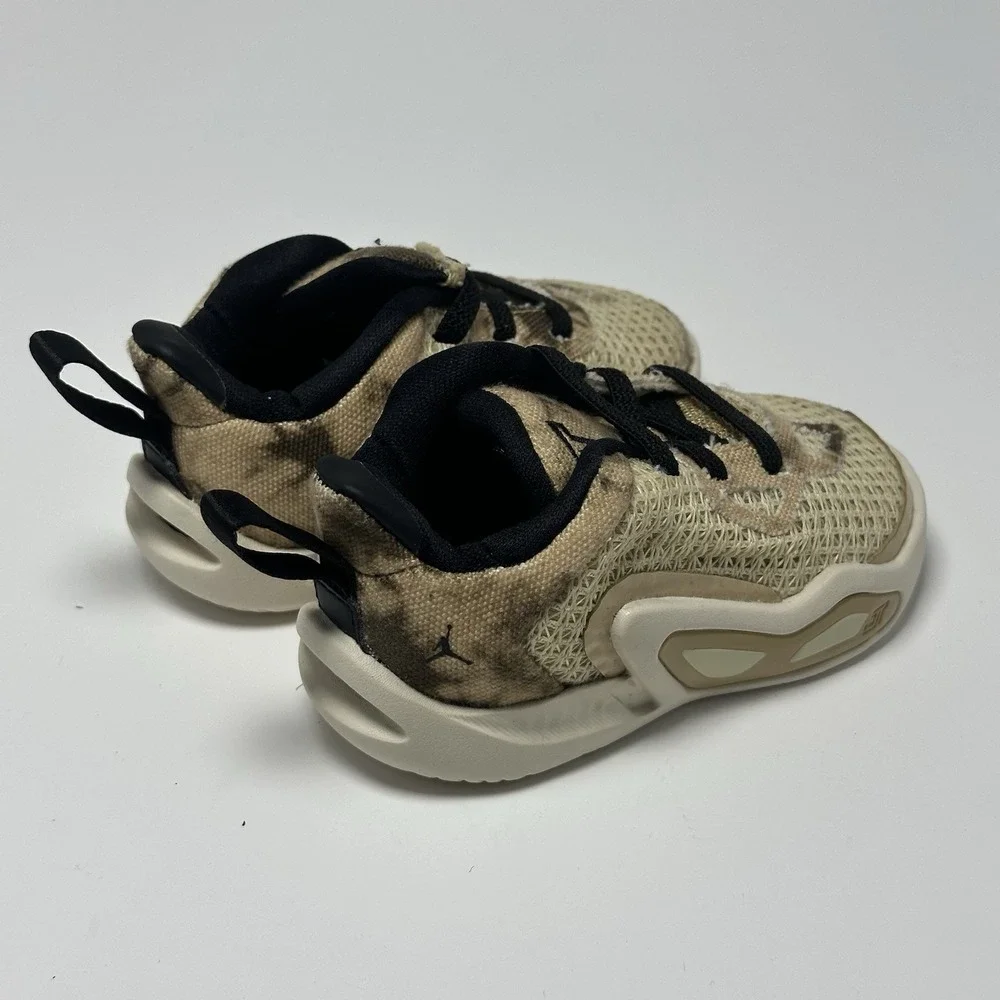 Jordan Tatum 1 Shoes Toddler Sz 4cBeige Black Athletic Slip On Trainers Sneakers